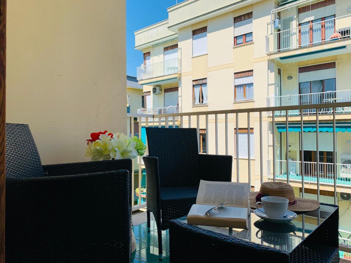 Sorrento Moon Apartment Bagian luar foto