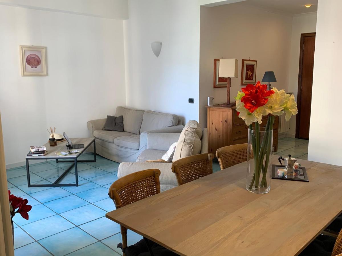 Sorrento Moon Apartment Bagian luar foto