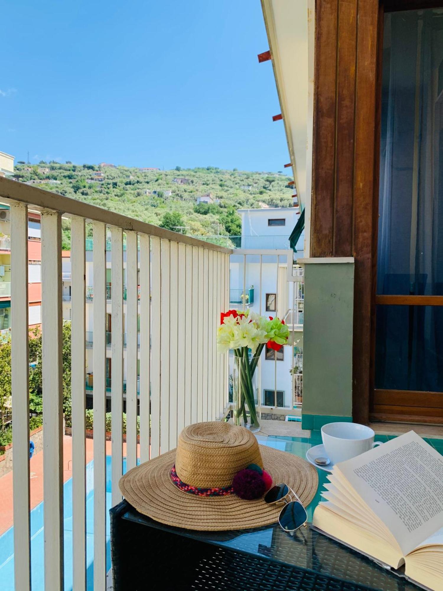 Sorrento Moon Apartment Bagian luar foto